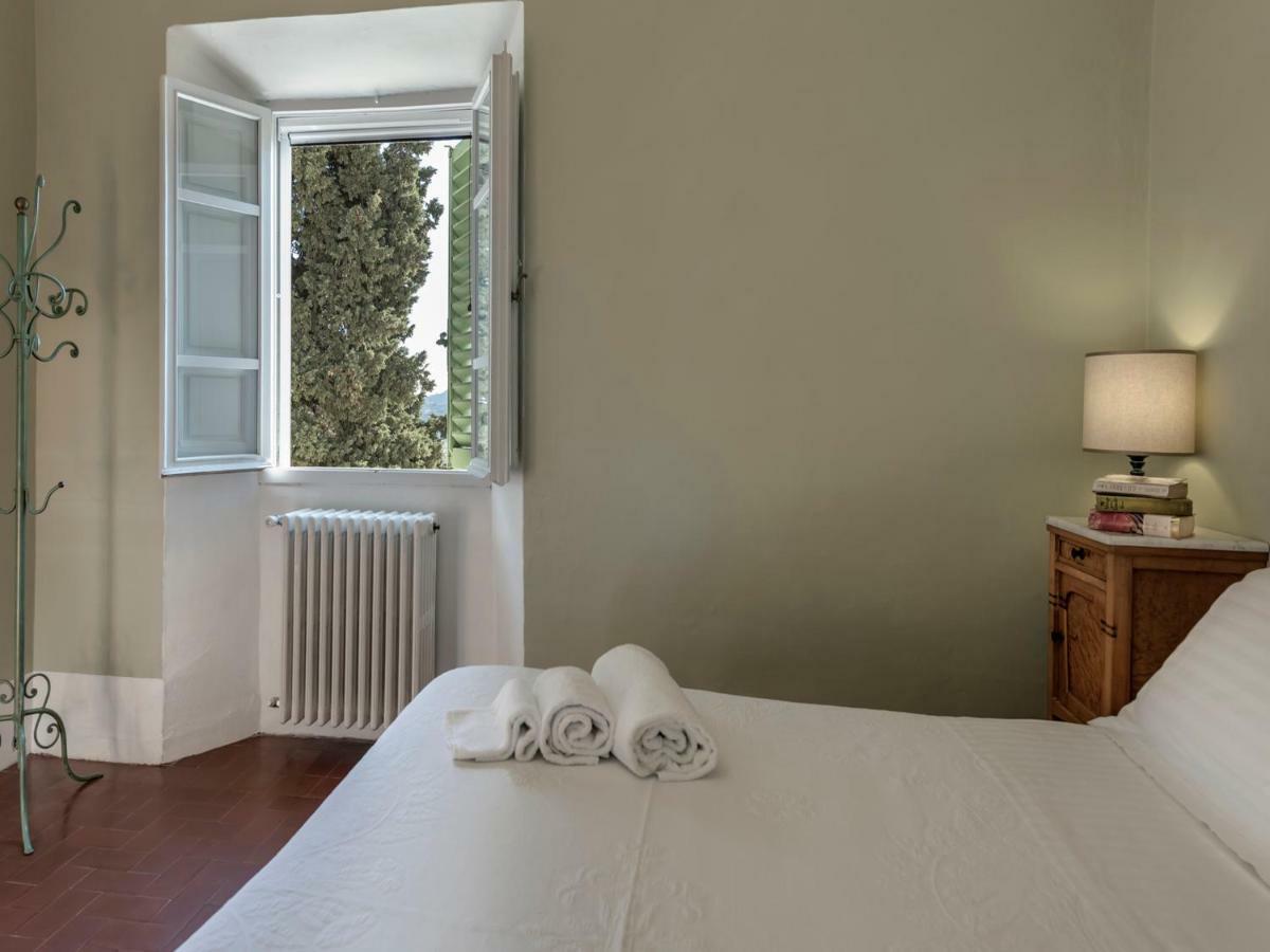 Seano Tenuta Di Capezzana B&B 외부 사진